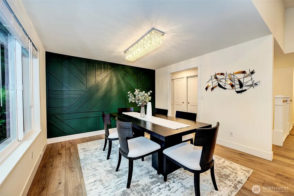 13702 173rd Place NE Redmond WA 98052