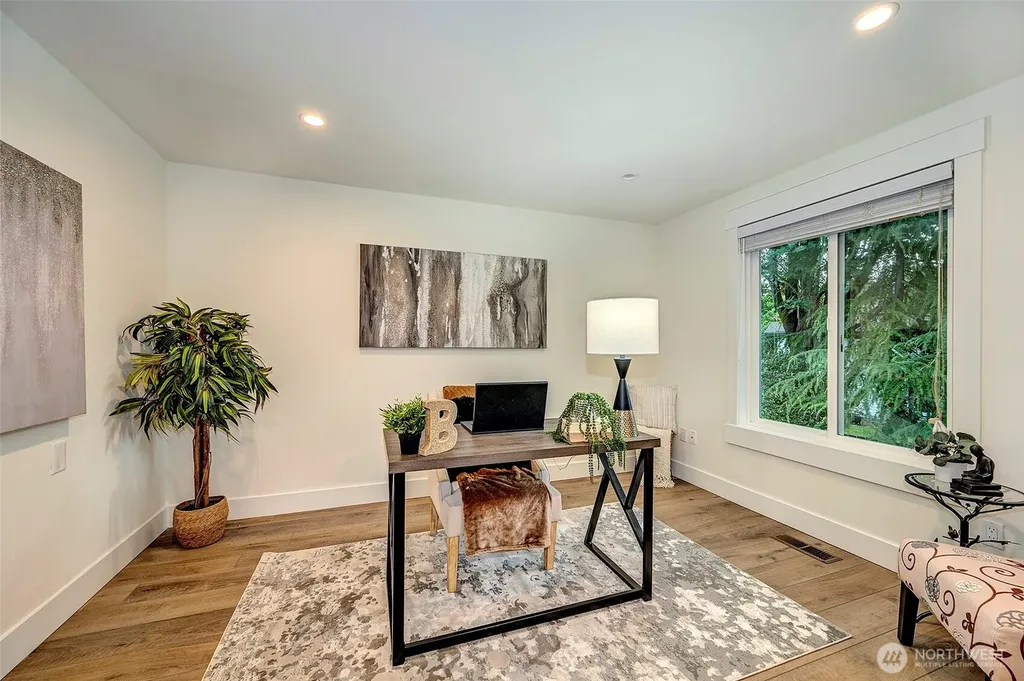 13702 173rd Place NE Redmond WA 98052