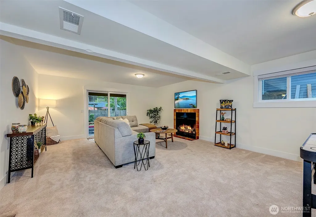 13702 173rd Place NE Redmond WA 98052