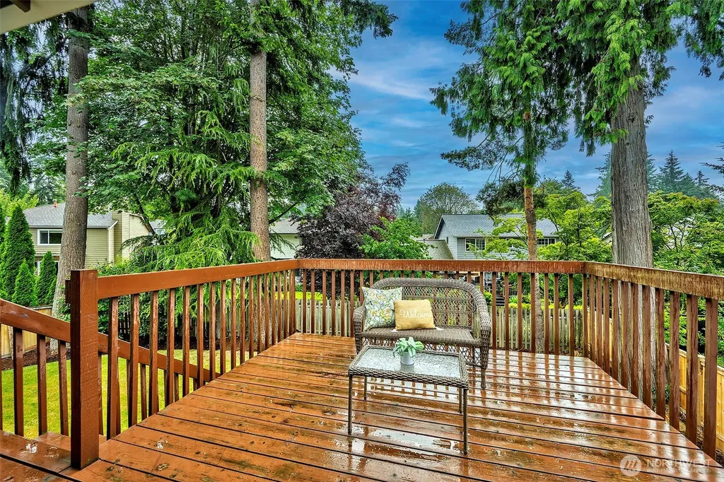 13702 173rd Place NE Redmond WA 98052