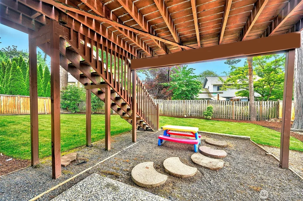 13702 173rd Place NE Redmond WA 98052