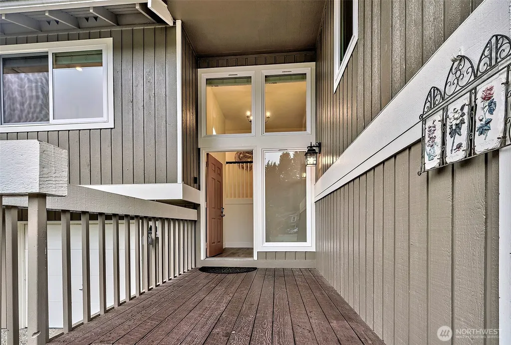 13702 173rd Place NE Redmond WA 98052