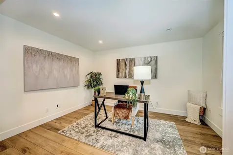 13702 173rd Place NE Redmond WA 98052