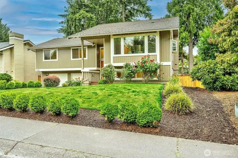 13702 173rd Place NE Redmond WA 98052