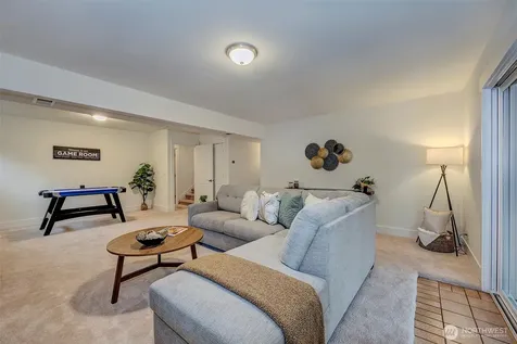 13702 173rd Place NE Redmond WA 98052