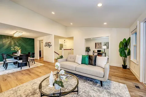 13702 173rd Place NE Redmond WA 98052