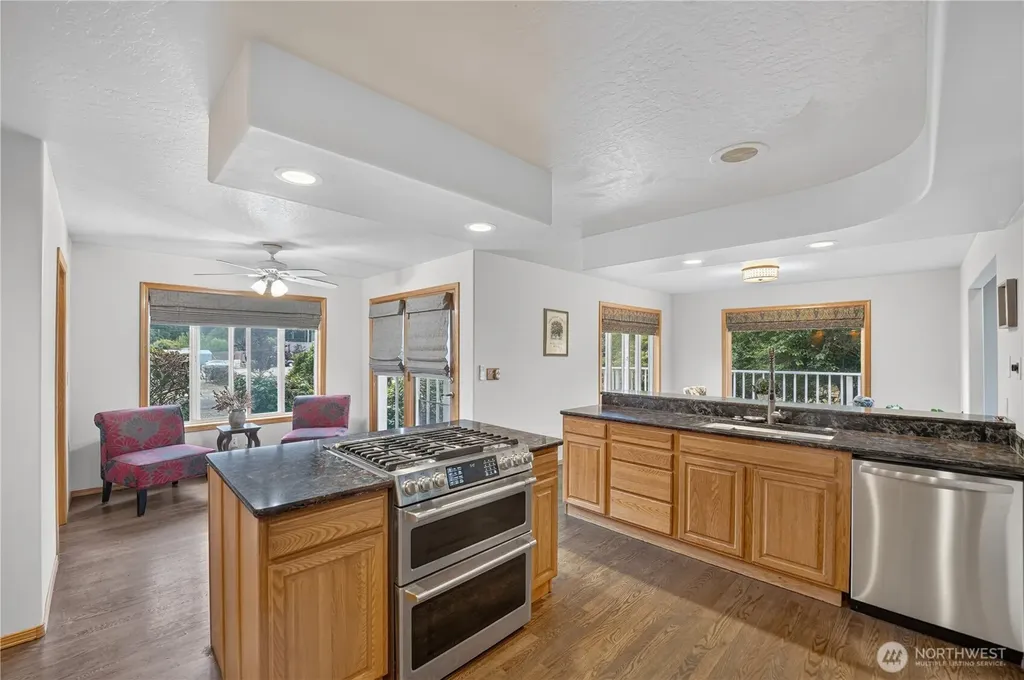 97 Arcadia Drive Port Townsend WA 98368