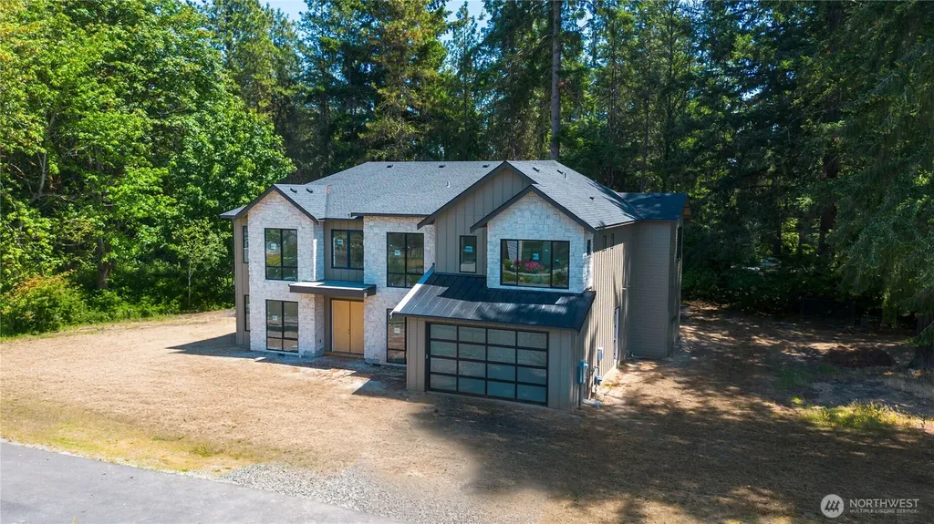 19550 167th Place NE Woodinville WA 98072