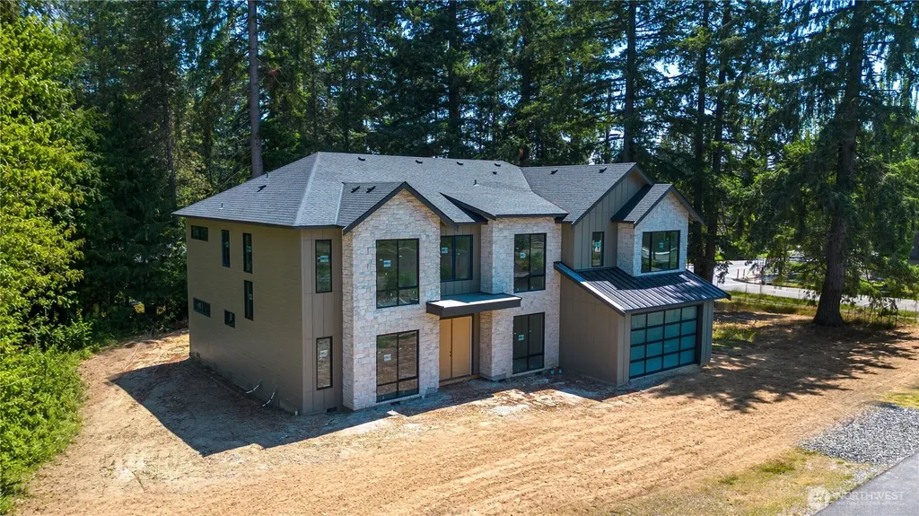 19550 167th Place NE Woodinville WA 98072