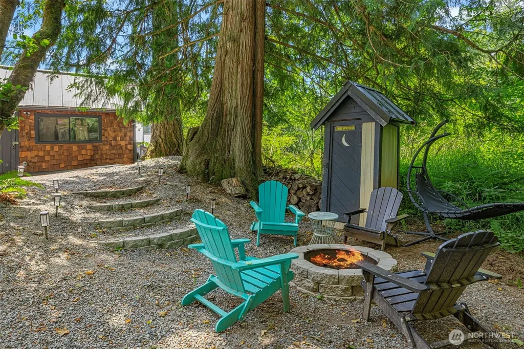 178 Skate Creek Road N Ashford WA 98328