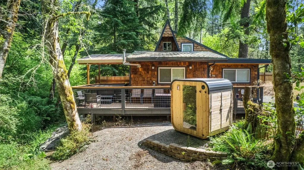 178 Skate Creek Road N Ashford WA 98328