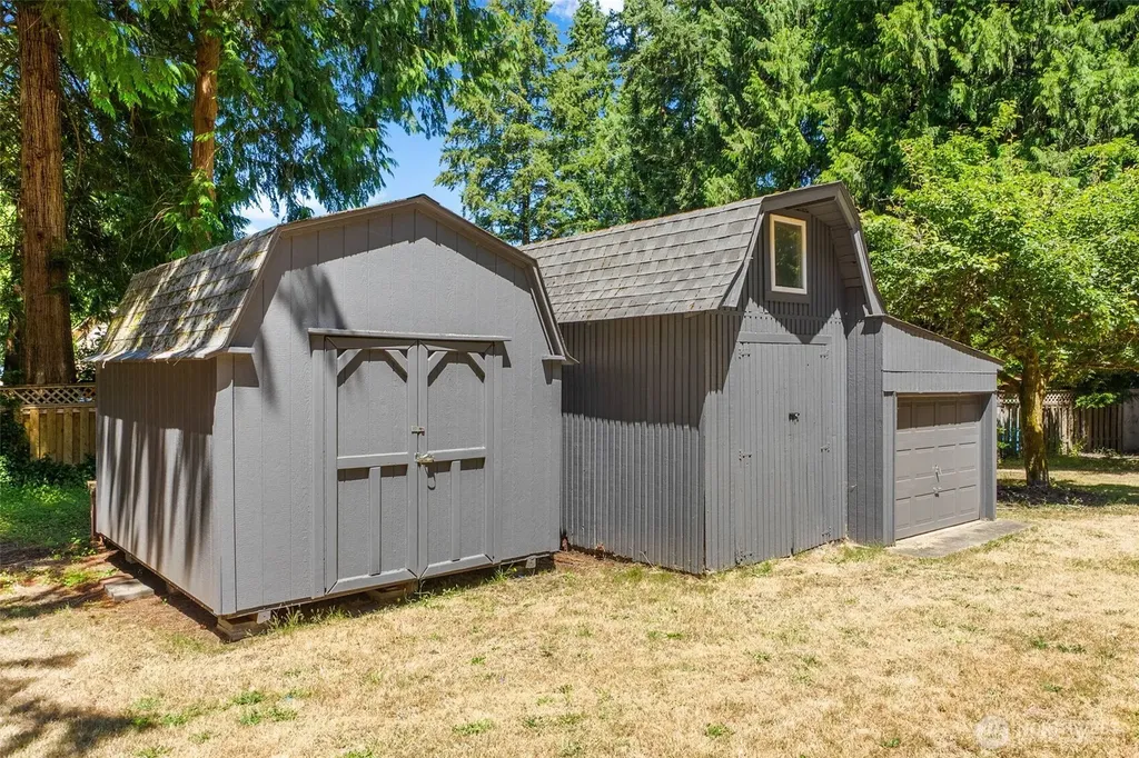 6206 Shady Lane SE Lacey WA 98503