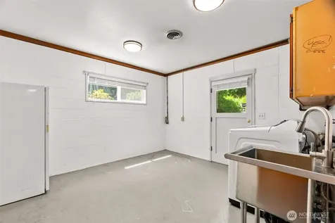 6206 Shady Lane SE Lacey WA 98503