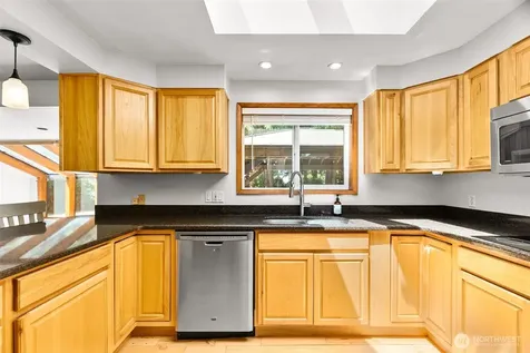 6206 Shady Lane SE Lacey WA 98503