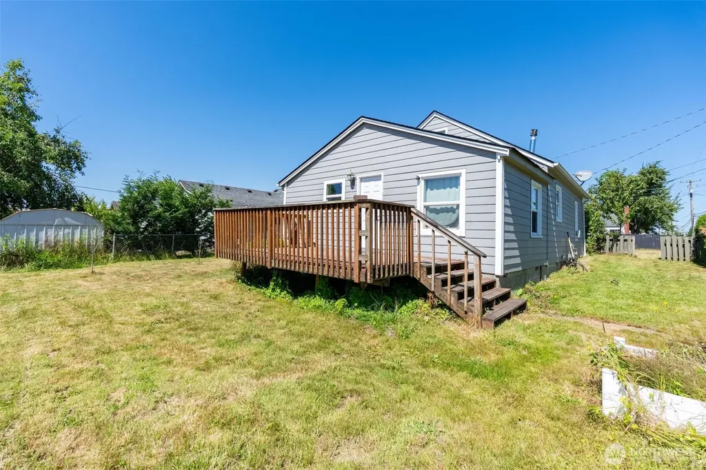 117 SW 12th Street Chehalis WA 98532