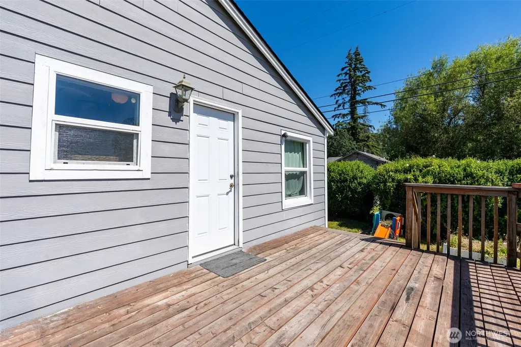 117 SW 12th Street Chehalis WA 98532