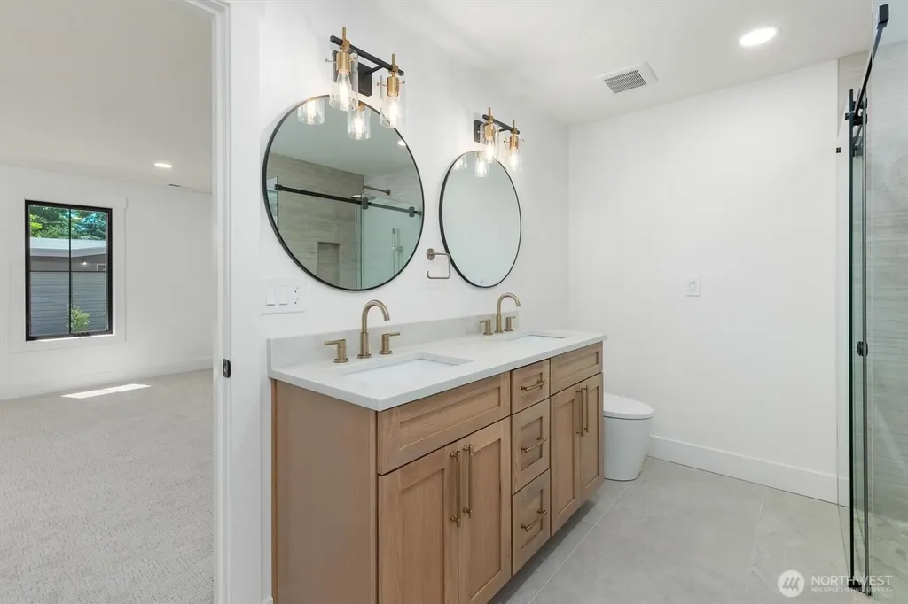 7743 Seward Park Avenue S Seattle WA 98118