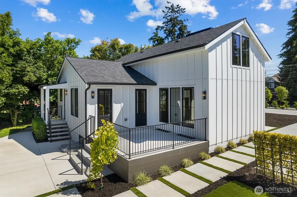 7743 Seward Park Avenue S Seattle WA 98118