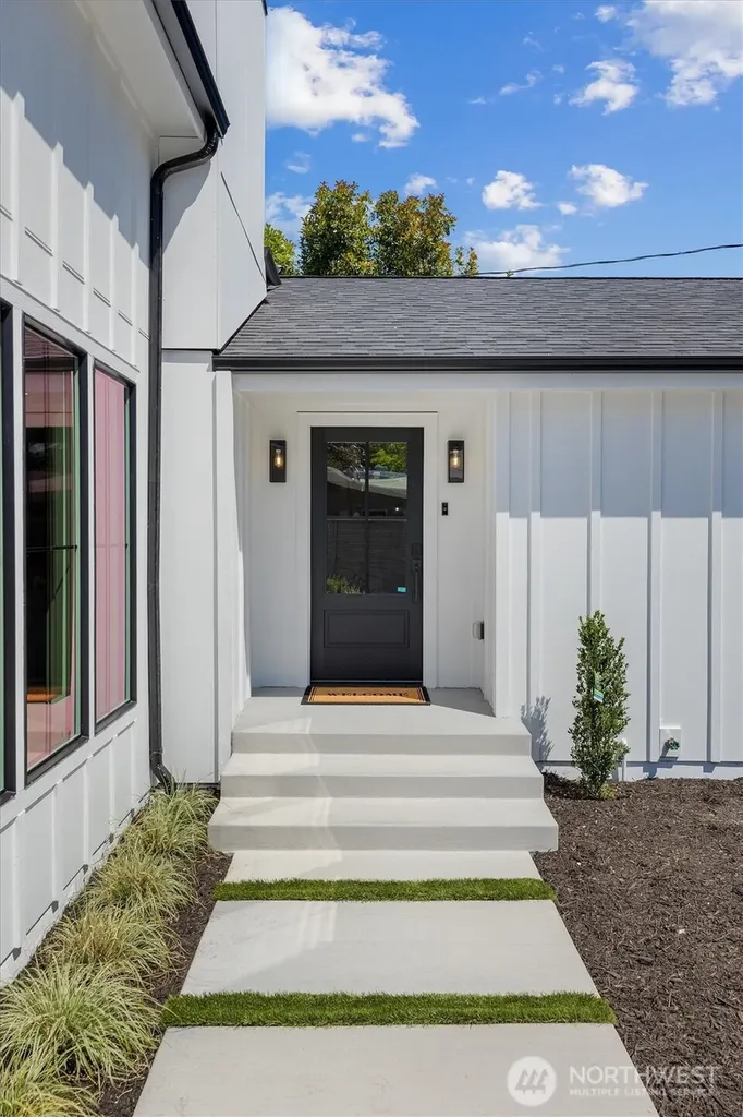 7743 Seward Park Avenue S Seattle WA 98118