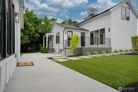 7743 Seward Park Avenue S Seattle WA 98118