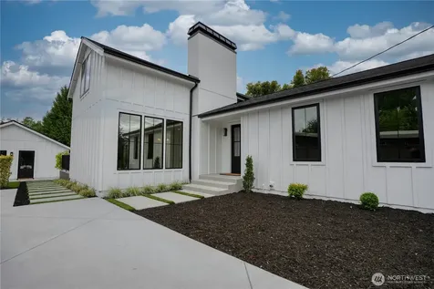7743 Seward Park Avenue S Seattle WA 98118