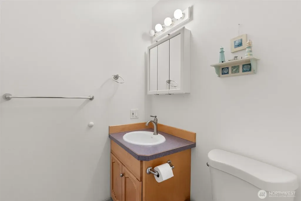 511 Dune Crest Drive Westport WA 98595
