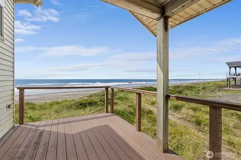 511 Dune Crest Drive Westport WA 98595