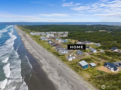 511 Dune Crest Drive Westport WA 98595