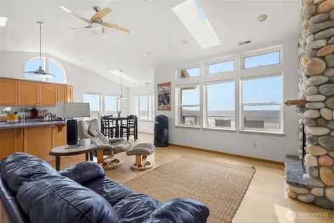 511 Dune Crest Drive Westport WA 98595
