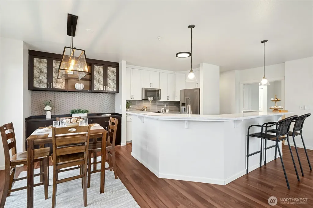 1000 N Aurora Avenue Seattle WA 98109