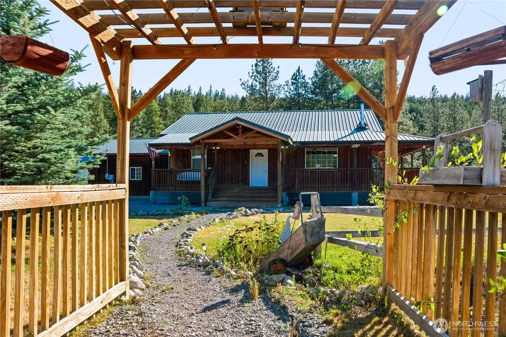 155 Tamarack Road Tonasket WA 98855