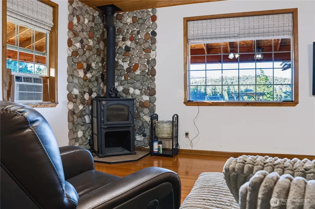 155 Tamarack Road Tonasket WA 98855