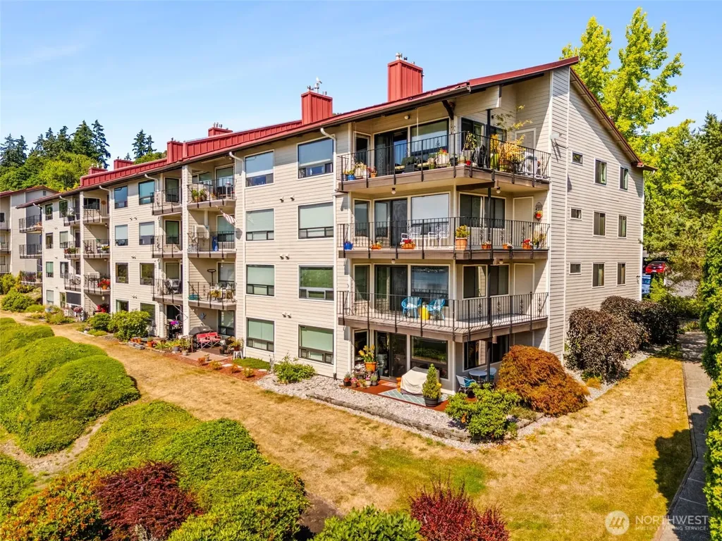 900 East Bay Drive NE Olympia WA 98506
