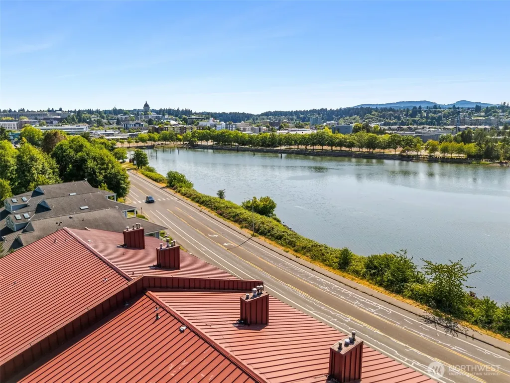 900 East Bay Drive NE Olympia WA 98506
