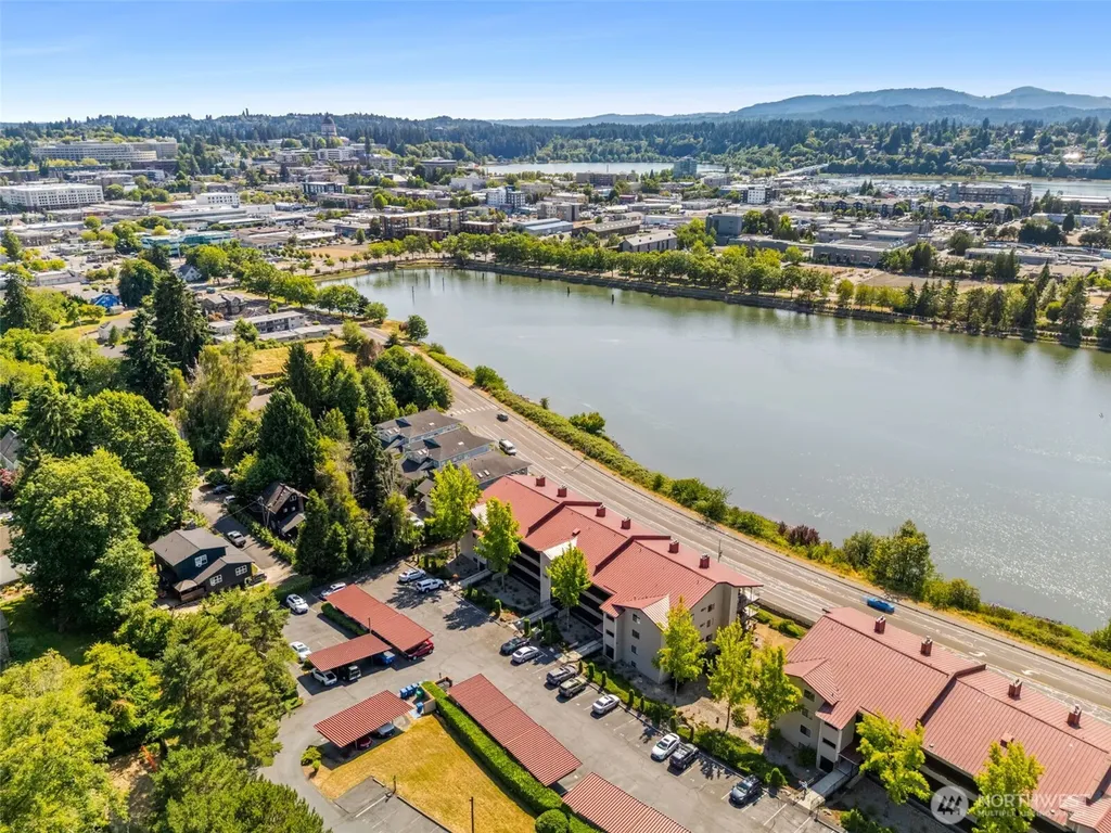900 East Bay Drive NE Olympia WA 98506