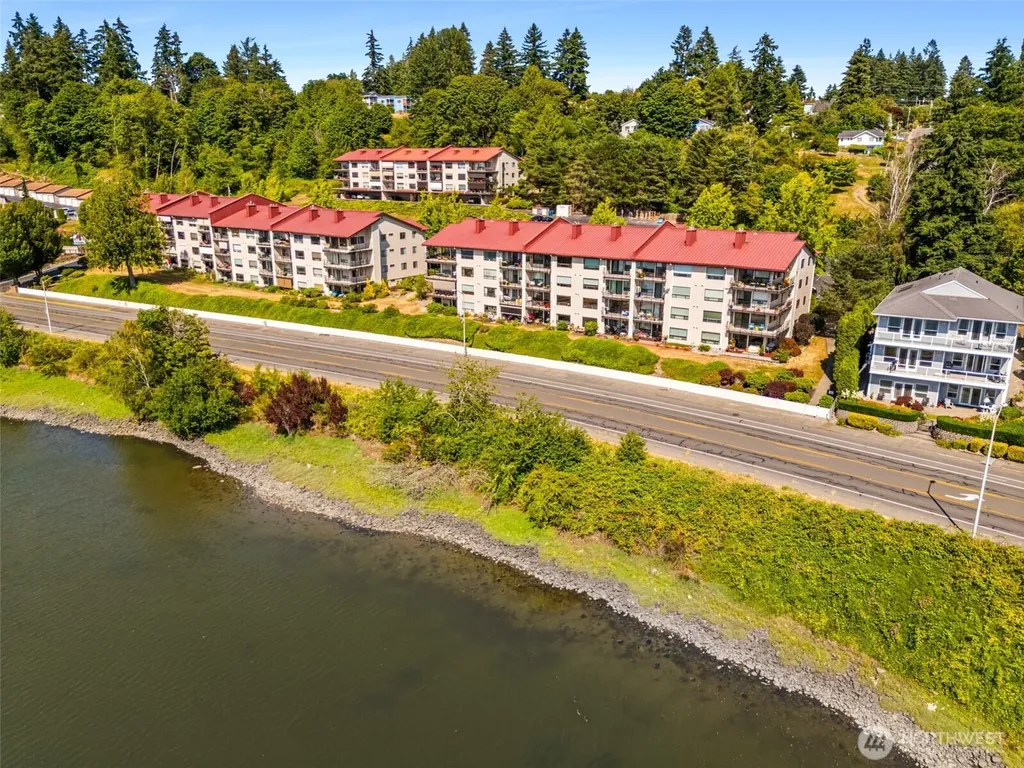 900 East Bay Drive NE Olympia WA 98506