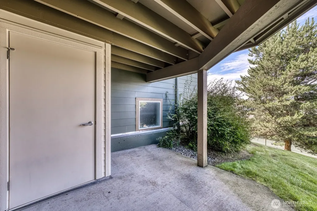 3008 N Narrows Drive Tacoma WA 98407