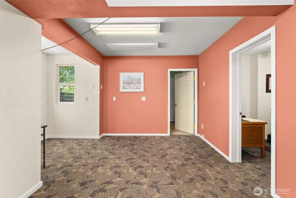 2098 State Route 105 Grayland WA 98547