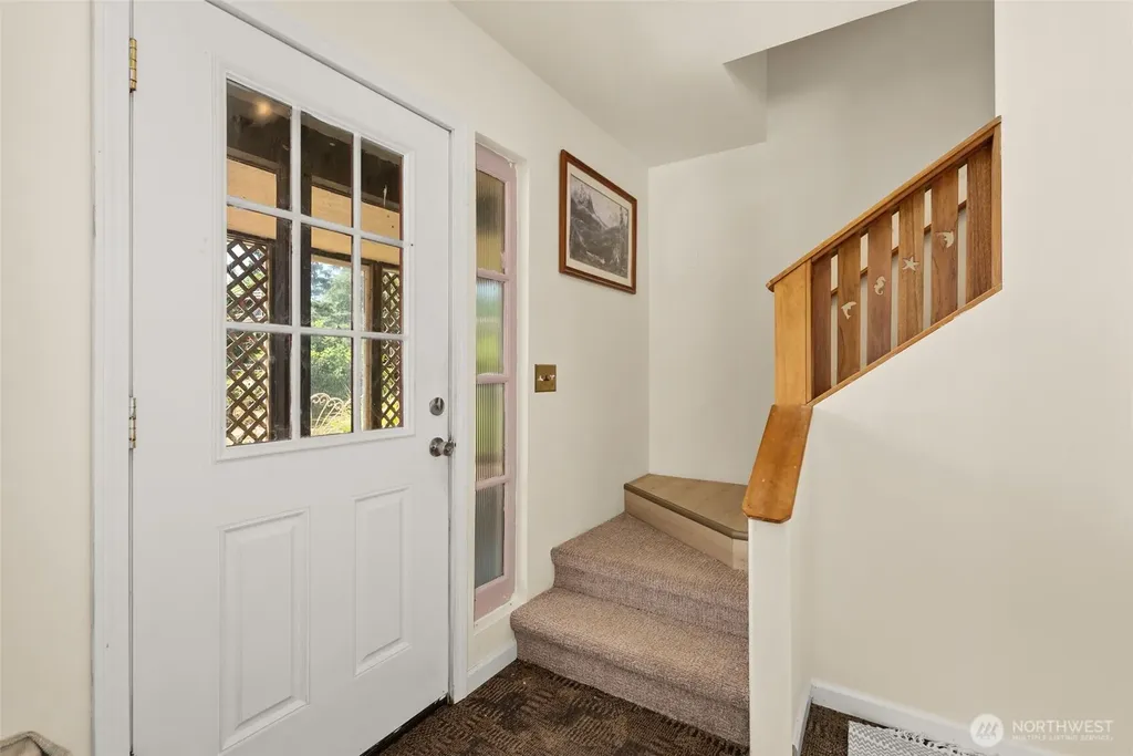 2098 State Route 105 Grayland WA 98547