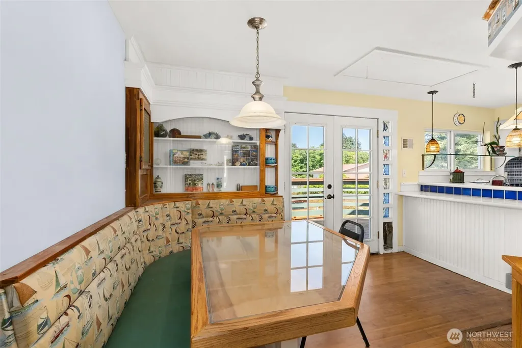 2098 State Route 105 Grayland WA 98547