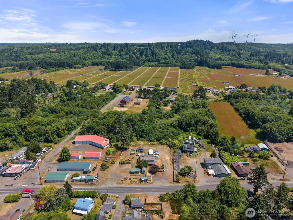 2098 State Route 105 Grayland WA 98547
