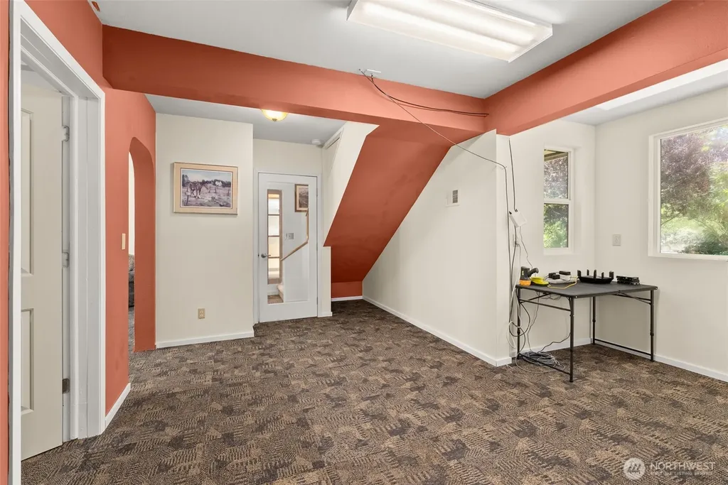 2098 State Route 105 Grayland WA 98547