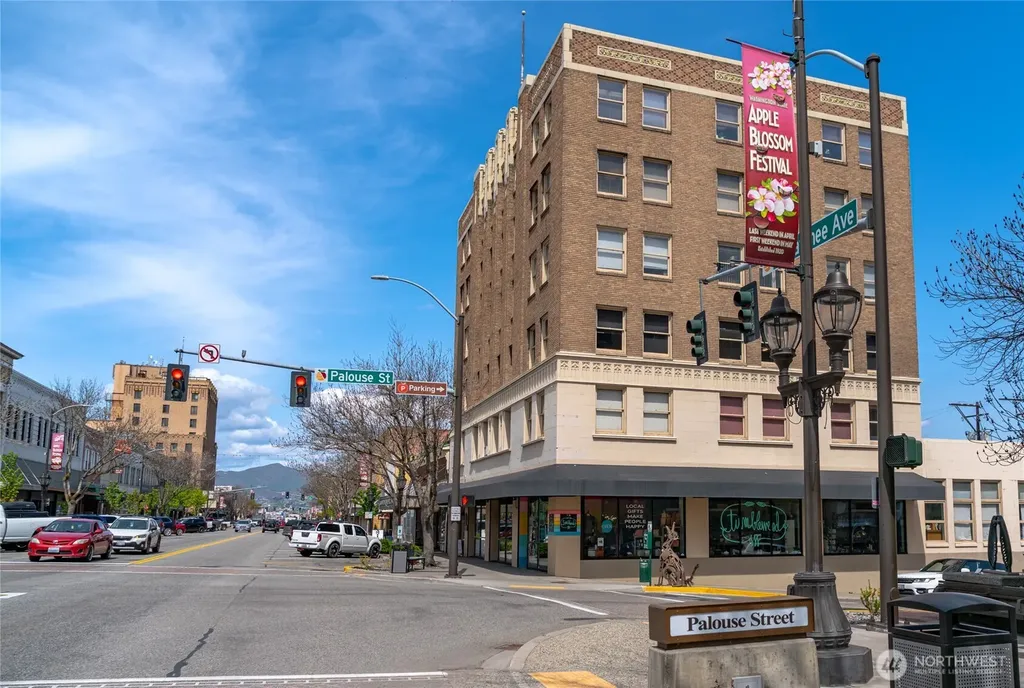 5 N Wenatchee Avenue Wenatchee WA 98801