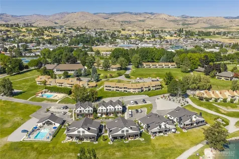 1 Ponderosa Court Manson WA 98831