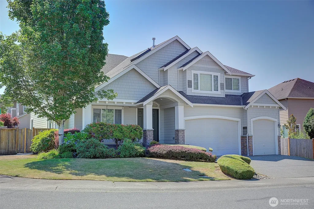 23829 SE 2nd Place Sammamish WA 98074