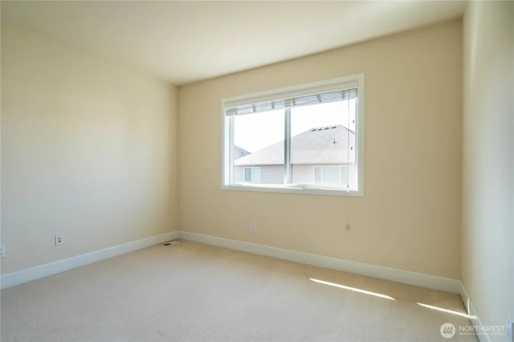 23829 SE 2nd Place Sammamish WA 98074