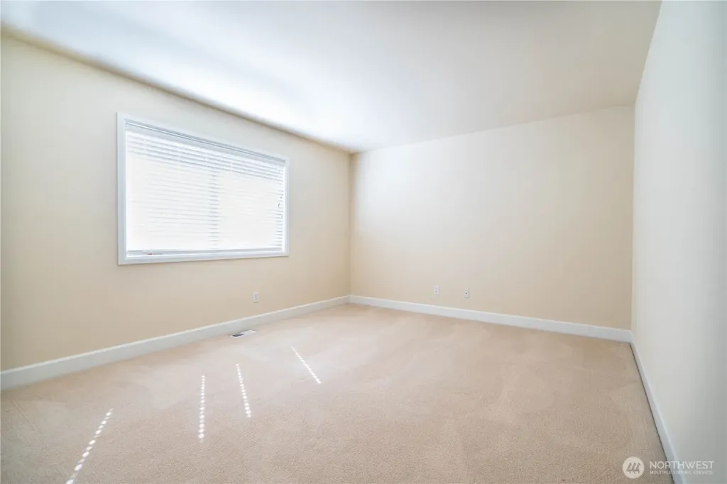 23829 SE 2nd Place Sammamish WA 98074