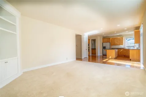 23829 SE 2nd Place Sammamish WA 98074