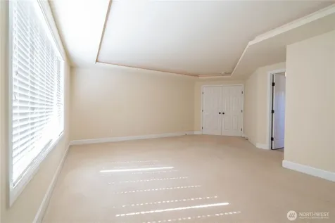 23829 SE 2nd Place Sammamish WA 98074