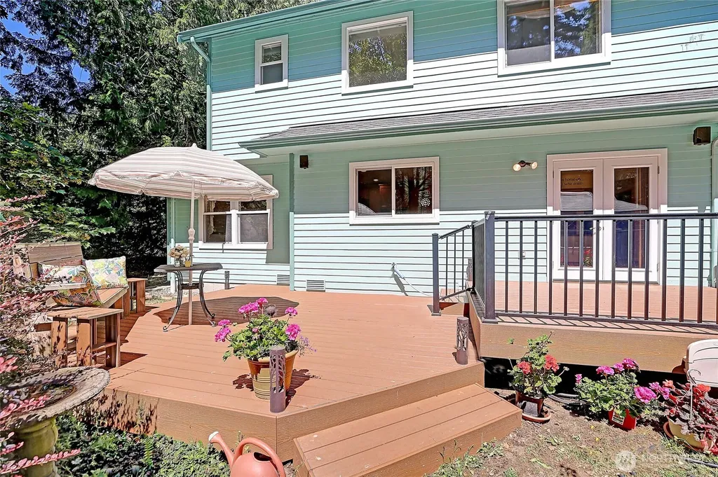 2289 Moody Lane Camano Island WA 98282